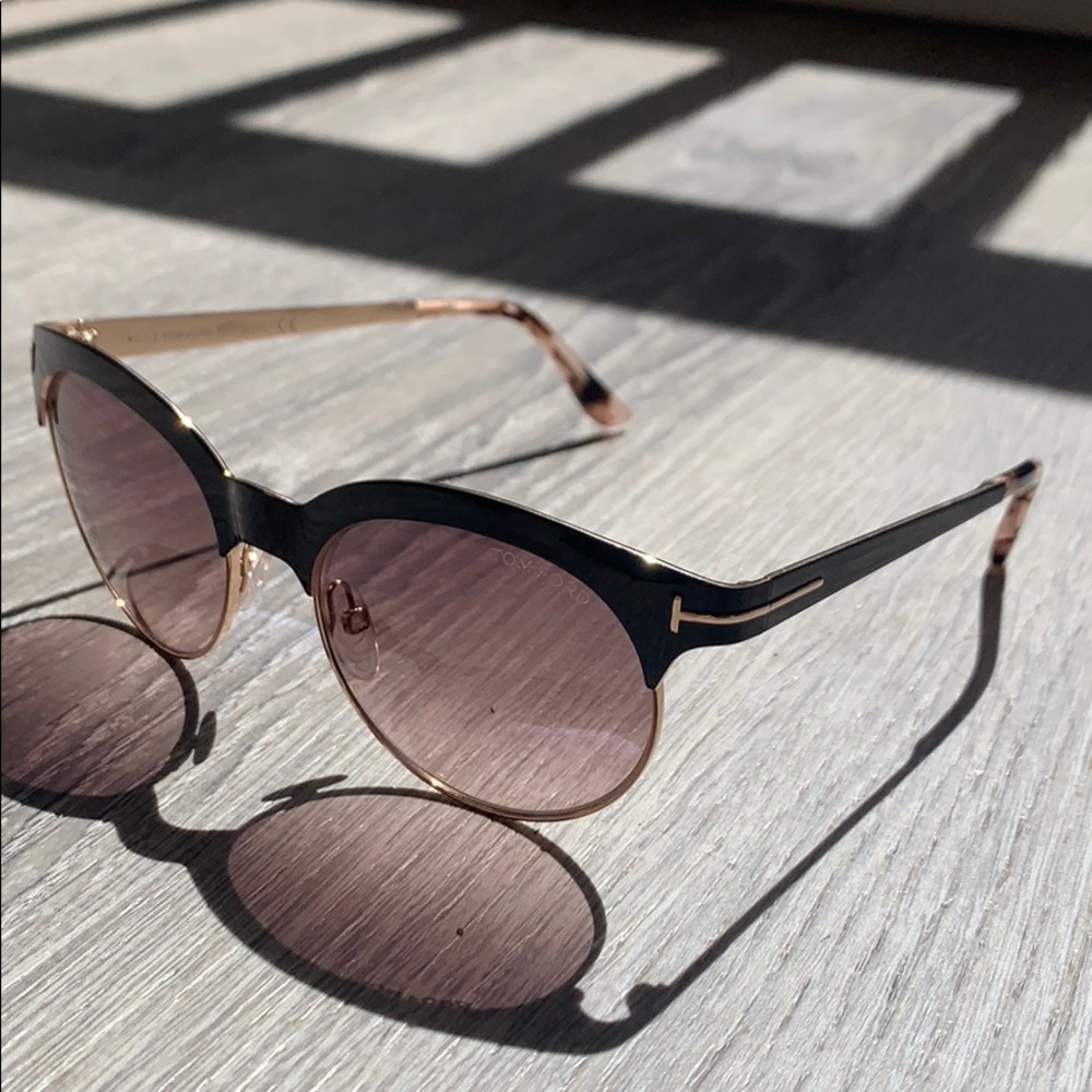 Tom Ford Angela sunglasses FT438